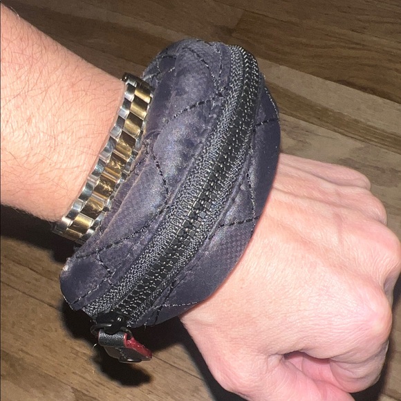 Mz Wallace Black Quilted Wristlet Pouch - Picture 5 of 9